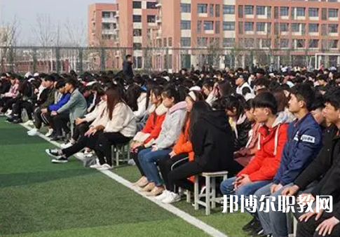 皖北經(jīng)濟(jì)技術(shù)學(xué)校2024年報(bào)名條件、招生要求、招生對(duì)象