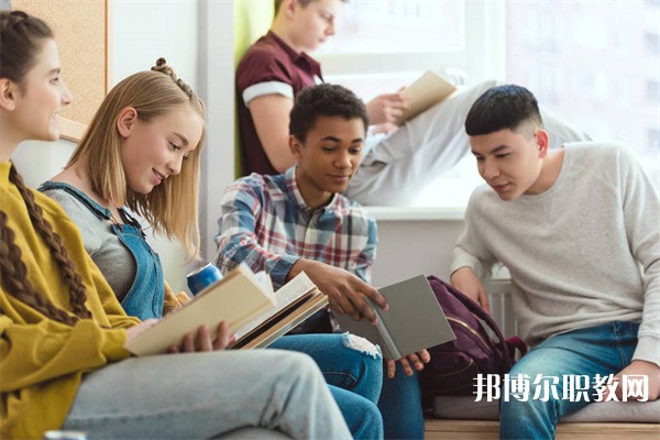 廣東哪里的中職學(xué)校能讀新媒體與互聯(lián)網(wǎng)應(yīng)用專(zhuān)業(yè)