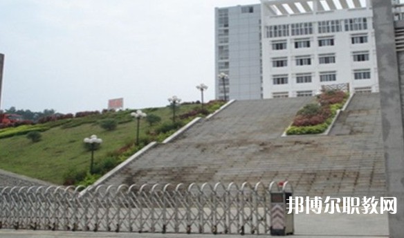 2024百色市民族工業(yè)中等專業(yè)學(xué)校招生計(jì)劃 招生人數(shù)是多少(附要求、條件、對象)