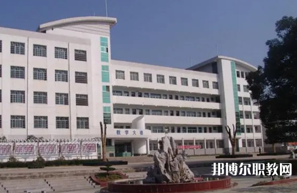 安慶浮山科技工程學校怎么樣、好不好