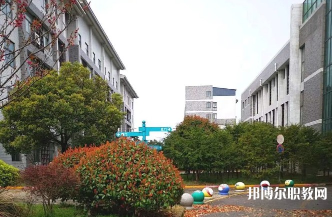 2024蕪湖市光明職業(yè)學(xué)校招生計(jì)劃 招生人數(shù)是多少(附要求、條件、對(duì)象)