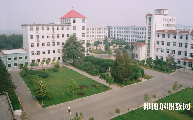 鞍山市廣播電視學(xué)校怎么樣、好不好
