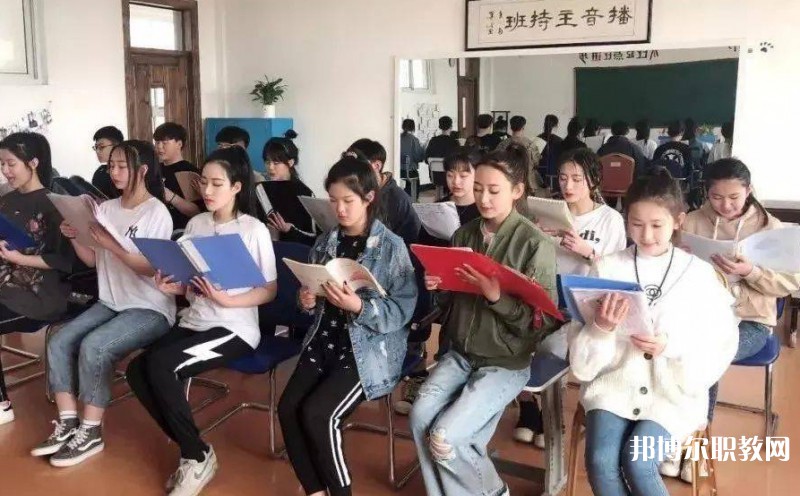2024營口市戲曲學(xué)校招生計(jì)劃 招生人數(shù)是多少(附要求、條件、對(duì)象)