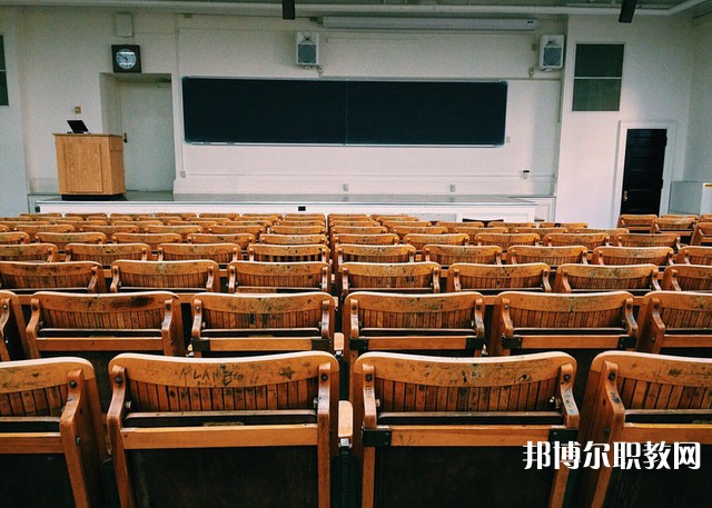 貴州哪里的職業(yè)學校能讀計算機網(wǎng)絡(luò)應(yīng)用專業(yè)