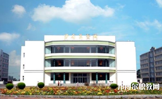 2025沈陽醫(yī)學(xué)院附屬衛(wèi)生學(xué)校招生計劃 招生人數(shù)是多少(附要求、條件、對象)